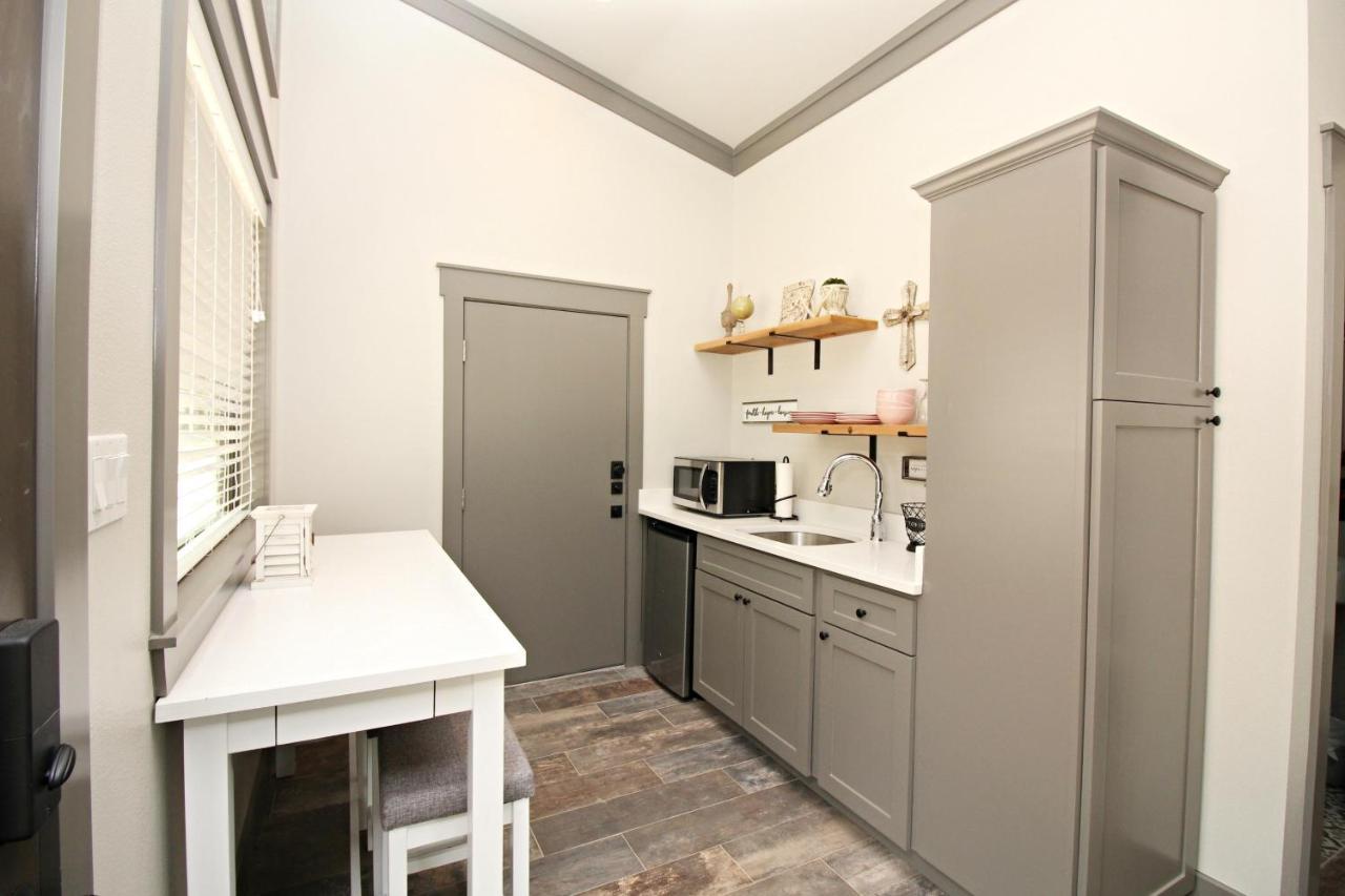 Green Acres Cottages - Wimberley Suite 外观 照片