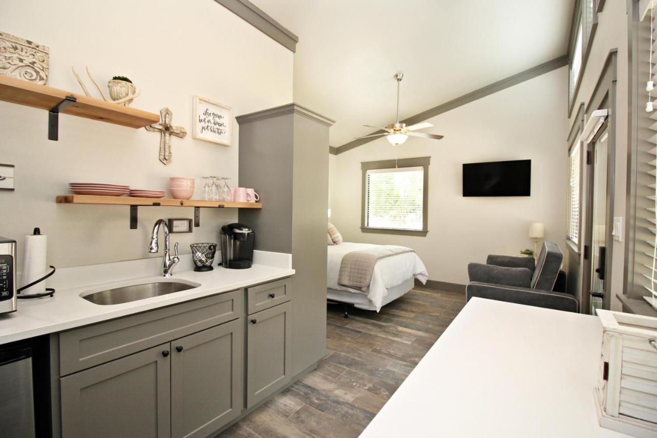 Green Acres Cottages - Wimberley Suite 外观 照片